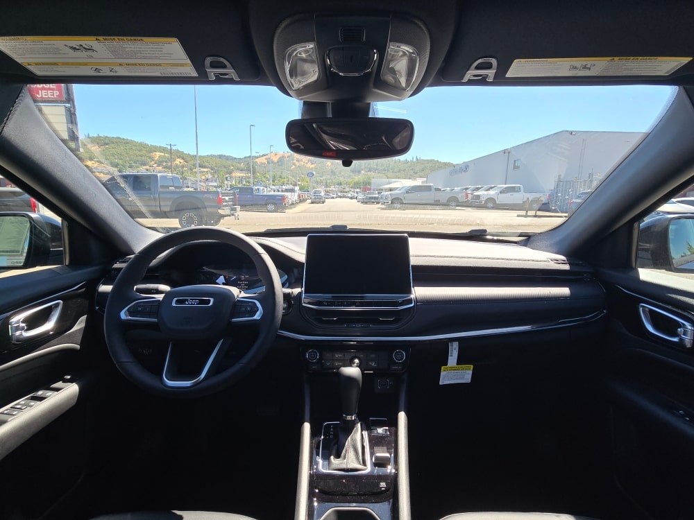 Thumbnail: 2026 Jeep Compass - 11