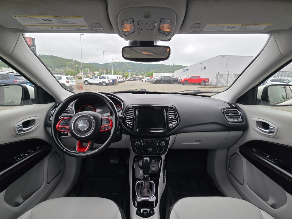 Thumbnail: 2021 Jeep Compass - 11