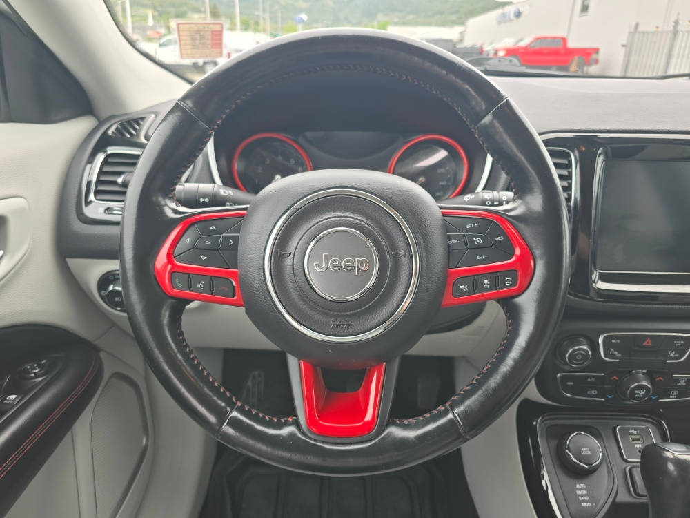 Thumbnail: 2021 Jeep Compass - 7