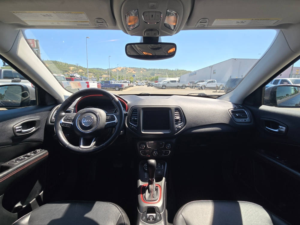 Thumbnail: 2019 Jeep Compass - 12