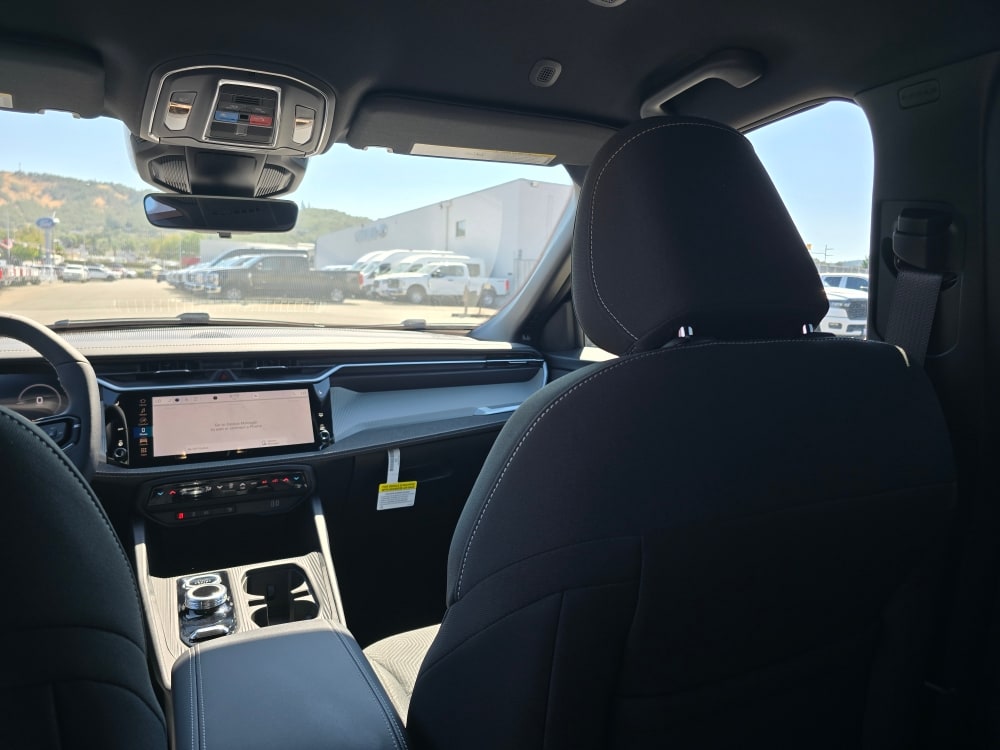 Thumbnail: 2026 Jeep Cherokee - 18