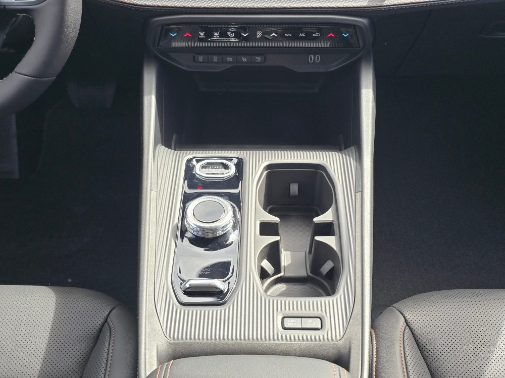 Thumbnail: 2026 Jeep Cherokee - 15