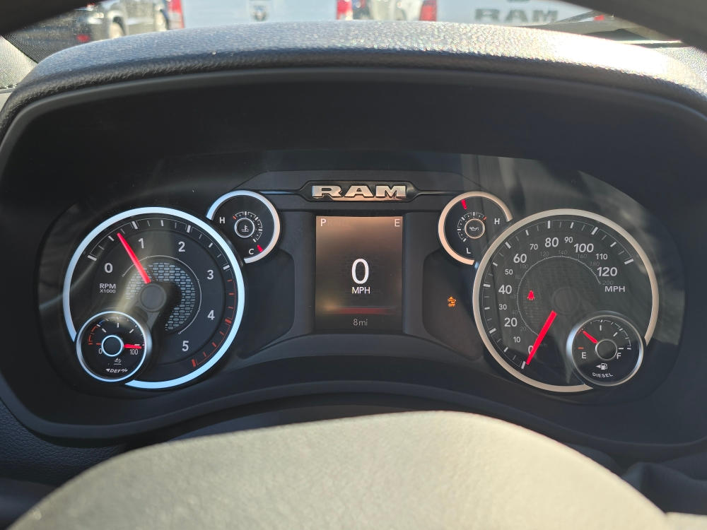 2026 RAM 3500 Tradesman - Photo 14