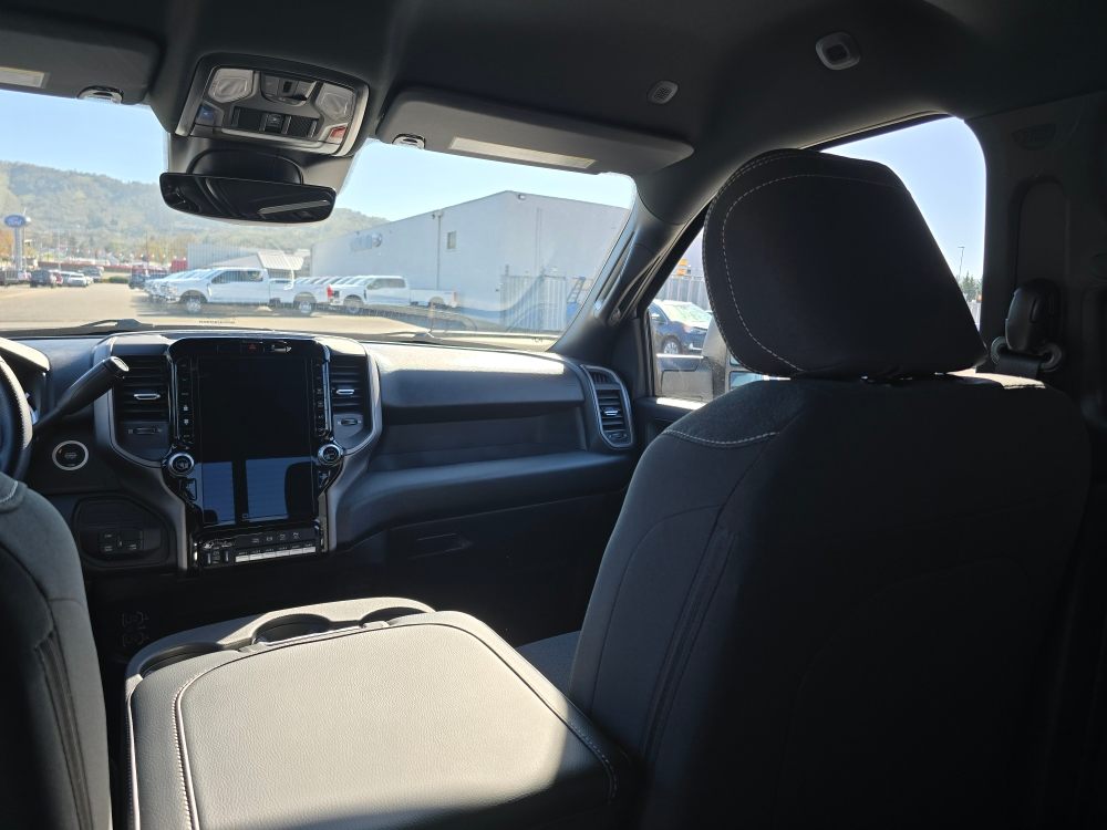 2026 RAM 3500 Tradesman - Photo 7