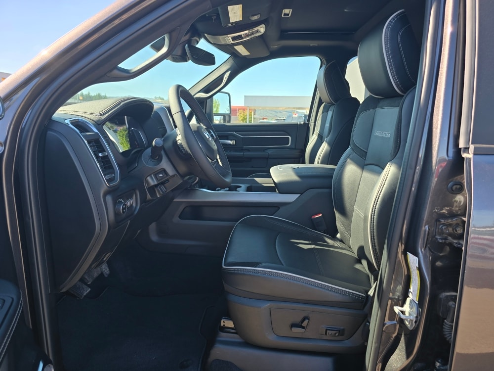 Thumbnail: 2026 RAM 2500 - 9