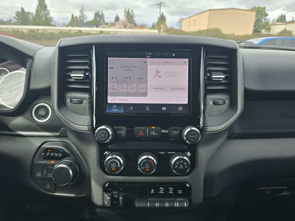 Thumbnail: 2026 RAM 1500 - 13