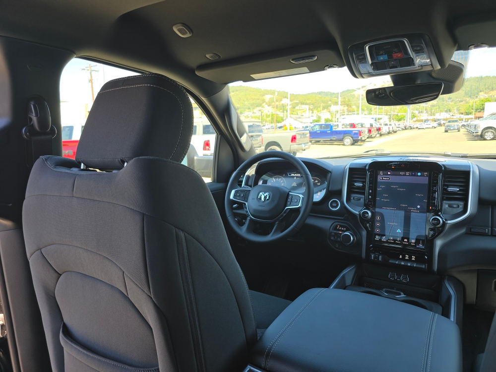 Thumbnail: 2026 RAM 1500 - 10