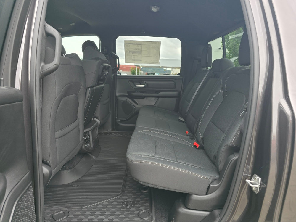 Thumbnail: 2026 RAM 1500 - 10