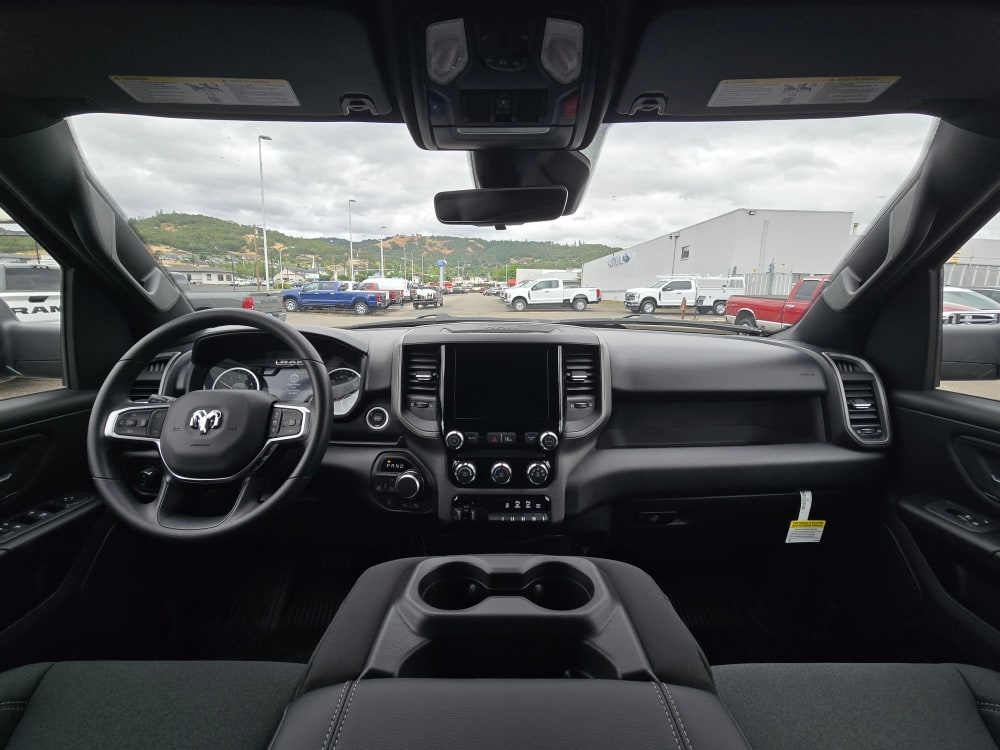 Thumbnail: 2026 RAM 1500 - 7
