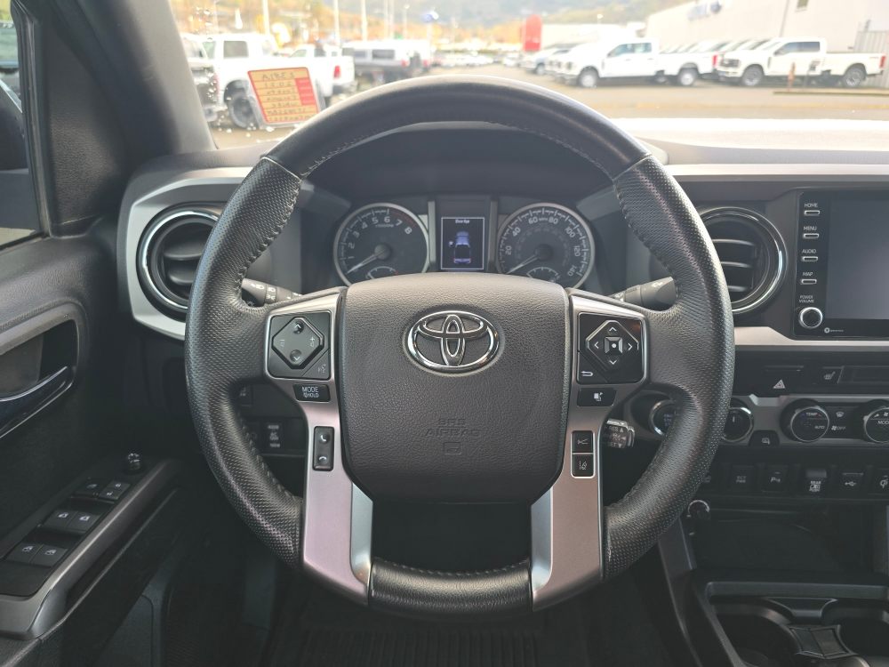 Thumbnail: 2021 Toyota Tacoma - 6