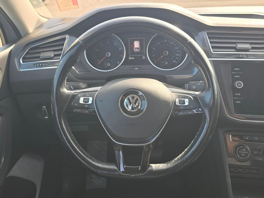 Thumbnail: 2019 Volkswagen Tiguan - 7