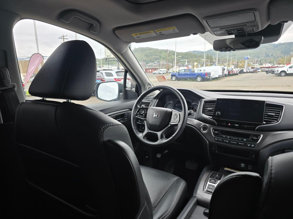 Thumbnail: 2022 Honda Pilot - 2