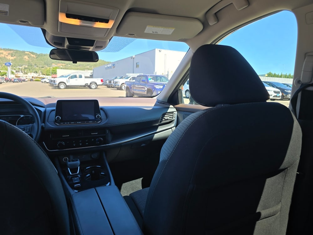 Thumbnail: 2021 Nissan Rogue - 9