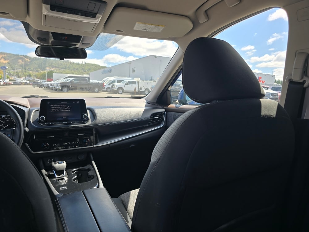 Thumbnail: 2022 Nissan Rogue - 19