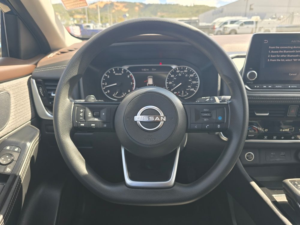 Thumbnail: 2022 Nissan Rogue - 8