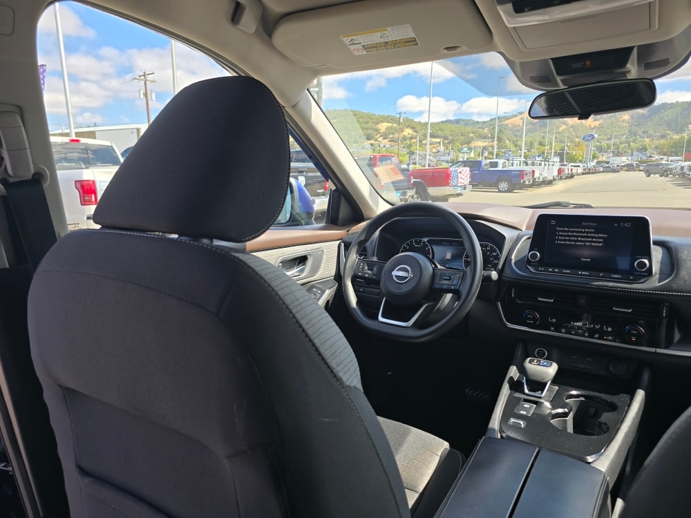 Thumbnail: 2022 Nissan Rogue - 2