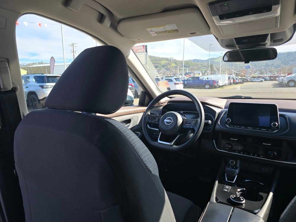 Thumbnail: 2023 Nissan Rogue - 2