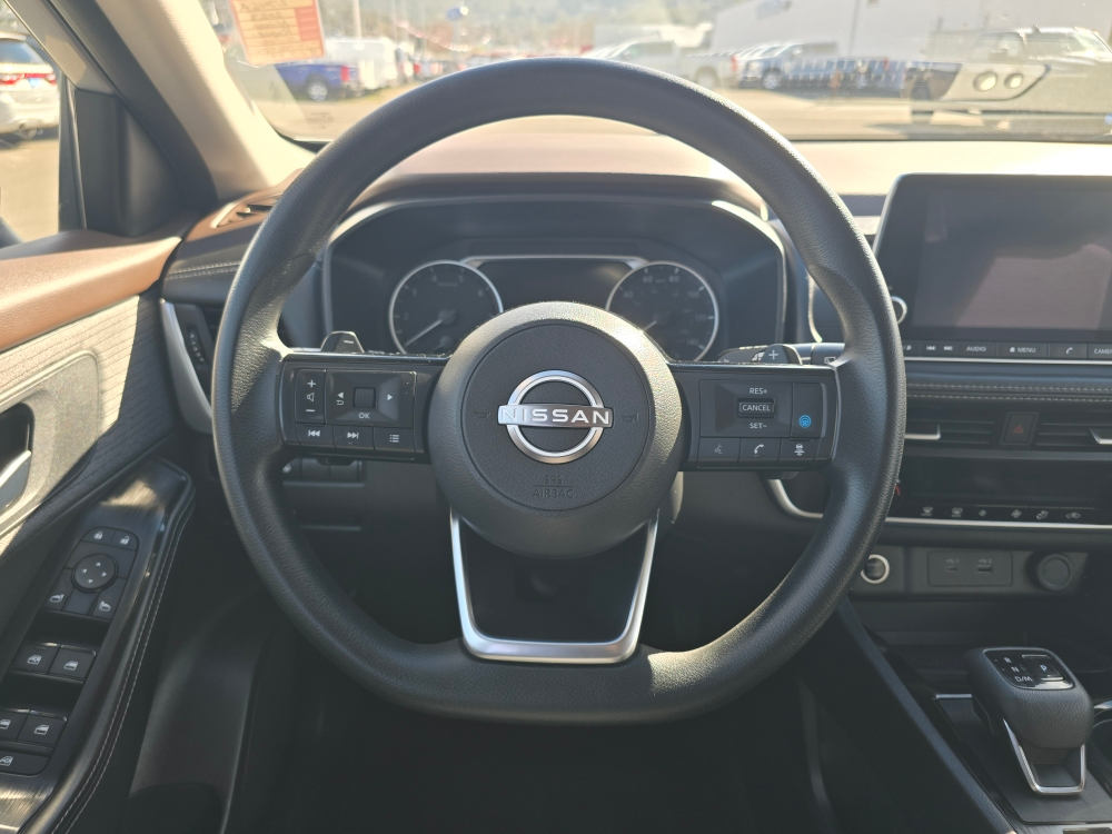 Thumbnail: 2023 Nissan Rogue - 7