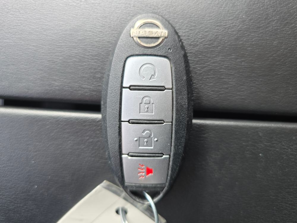 Thumbnail: 2023 Nissan Rogue - 15