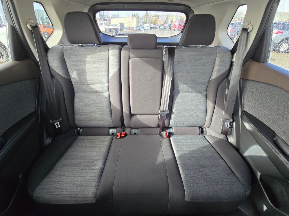 Thumbnail: 2023 Nissan Rogue - 19