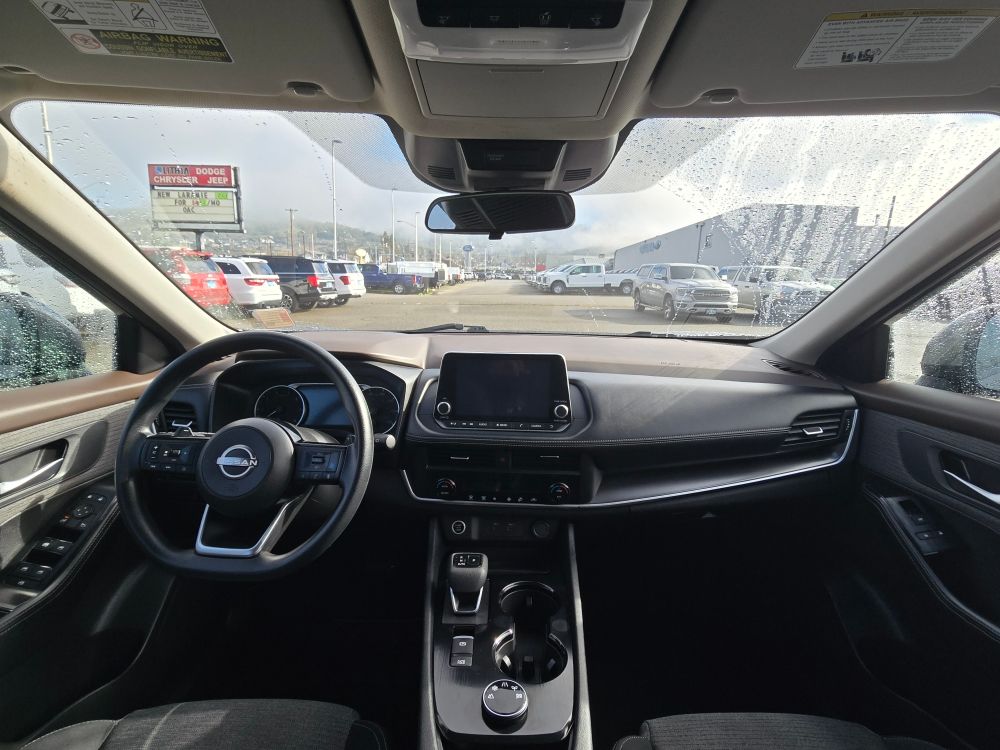 Thumbnail: 2023 Nissan Rogue - 11