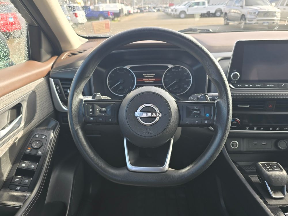 Thumbnail: 2023 Nissan Rogue - 7