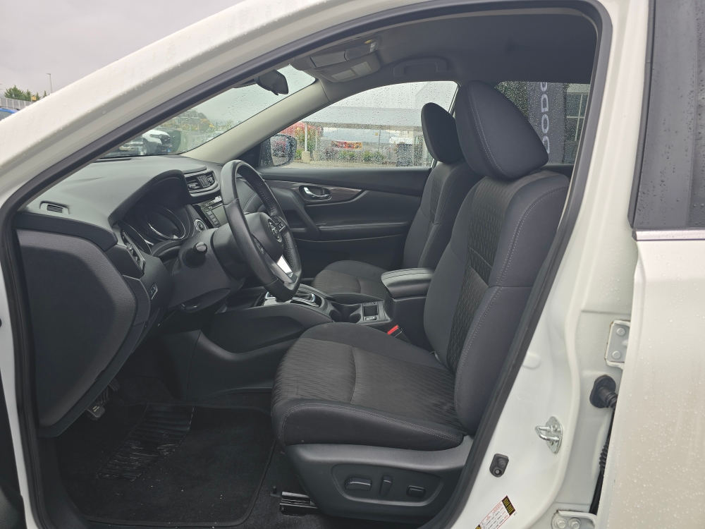 Thumbnail: 2019 Nissan Rogue - 8
