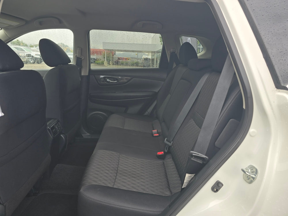 Thumbnail: 2019 Nissan Rogue - 9
