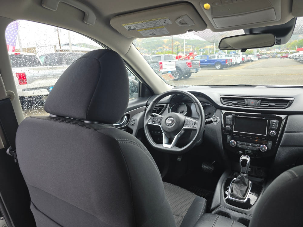 Thumbnail: 2019 Nissan Rogue - 2