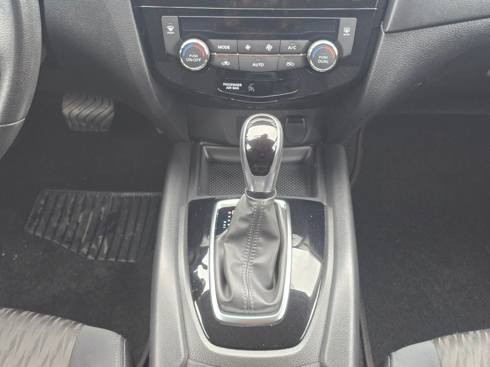 Thumbnail: 2019 Nissan Rogue - 13