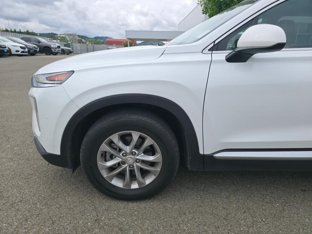 Thumbnail: 2019 Hyundai Santa Fe - 13