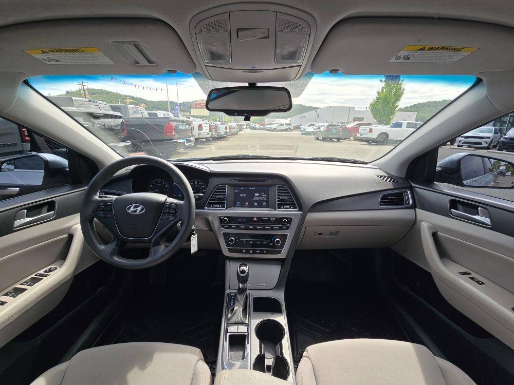 Thumbnail: 2017 Hyundai Sonata - 11