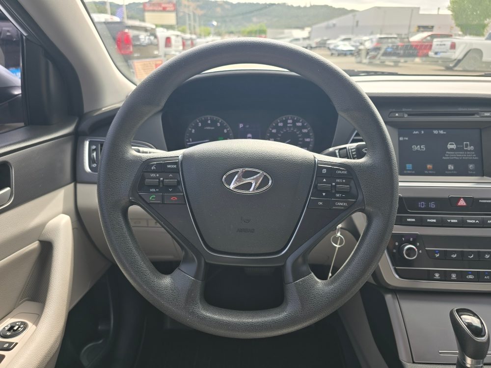 Thumbnail: 2017 Hyundai Sonata - 7