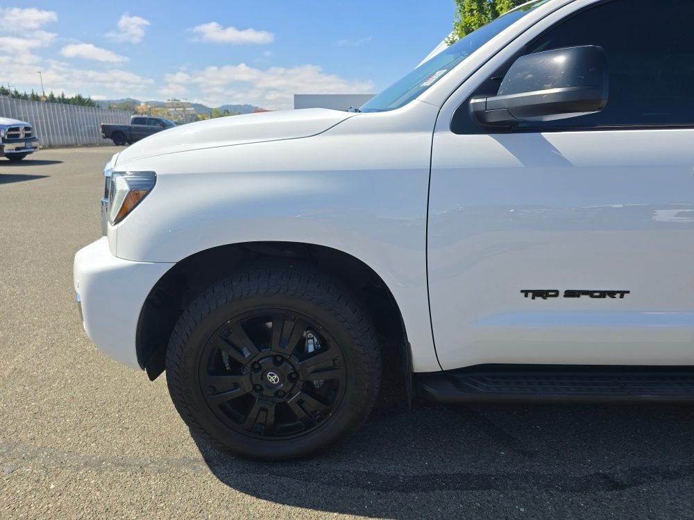 Thumbnail: 2021 Toyota Sequoia - 5