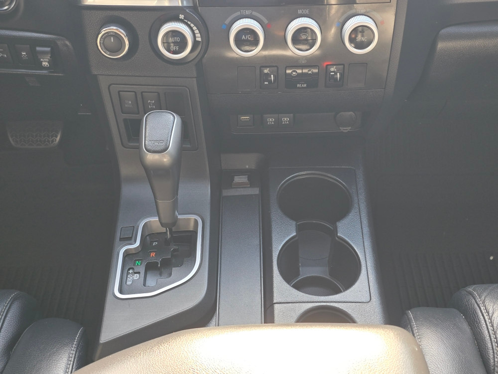 Thumbnail: 2021 Toyota Sequoia - 12