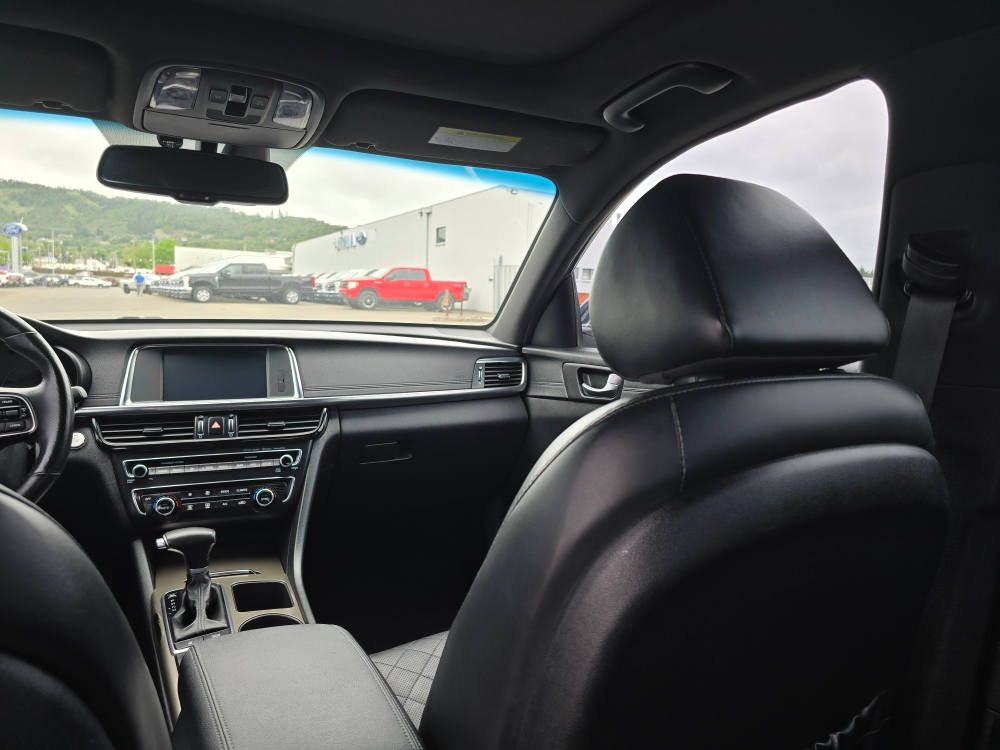 Thumbnail: 2018 Kia Optima - 10