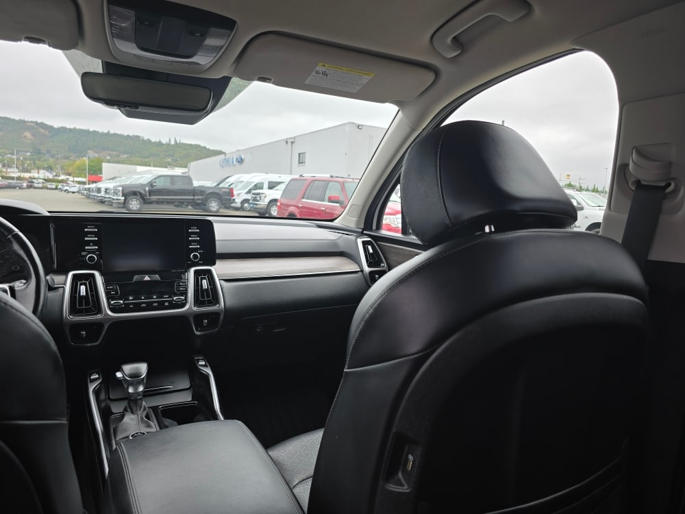 Thumbnail: 2021 Kia Sorento - 10