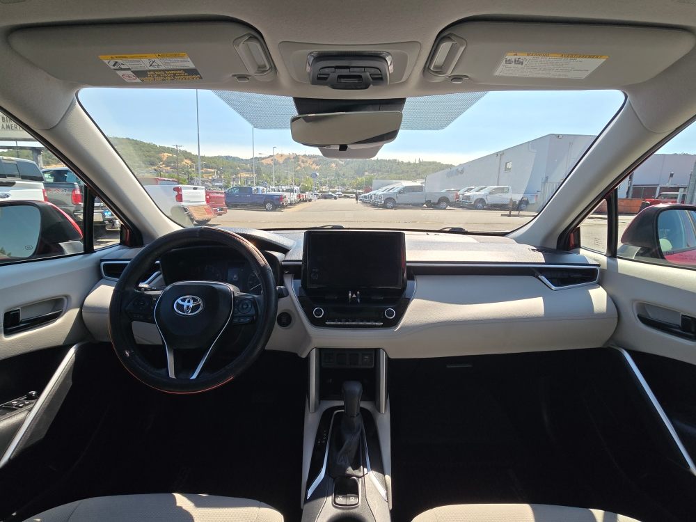 Thumbnail: 2024 Toyota Corolla Cross - 12