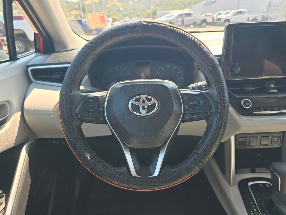 Thumbnail: 2024 Toyota Corolla Cross - 8