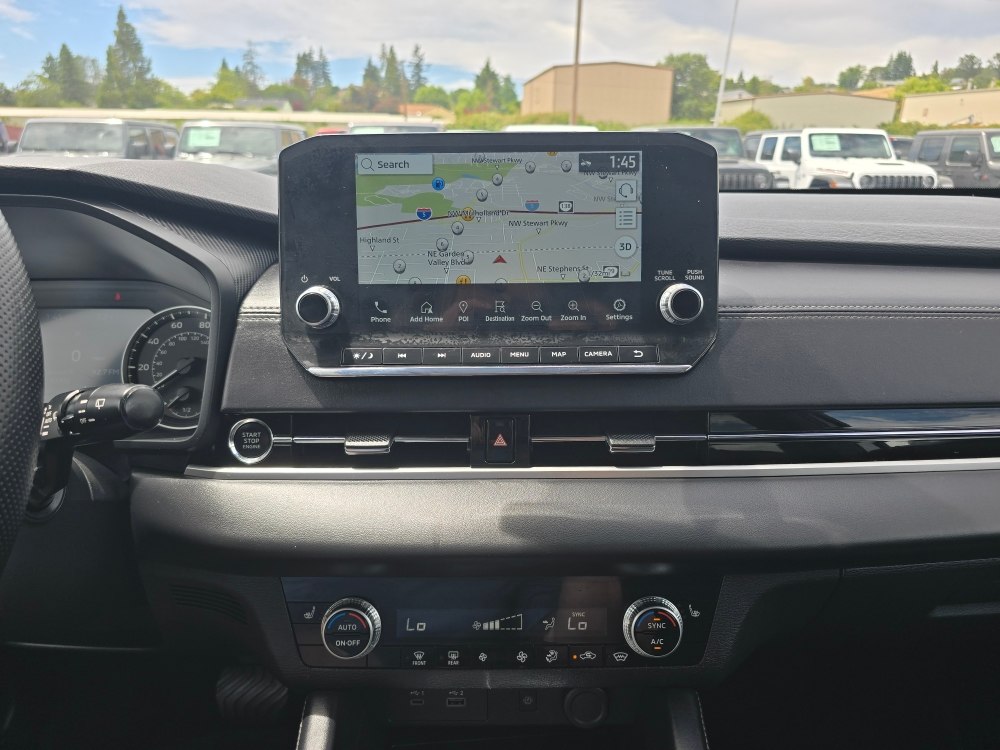 Thumbnail: 2024 Mitsubishi Outlander - 12