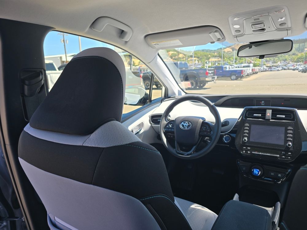 Thumbnail: 2020 Toyota Prius - 2