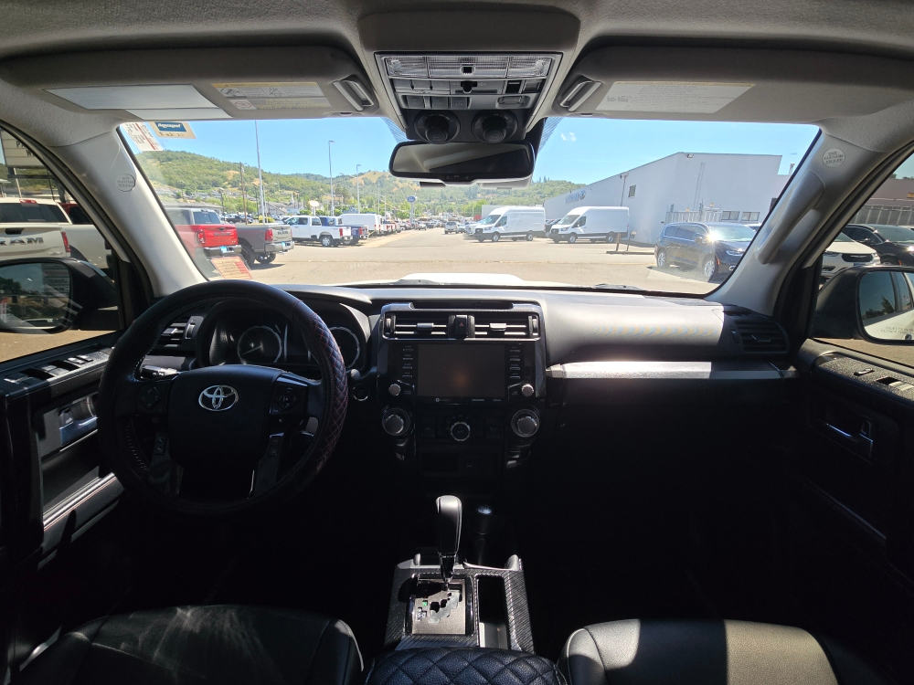 Thumbnail: 2020 Toyota 4Runner - 11