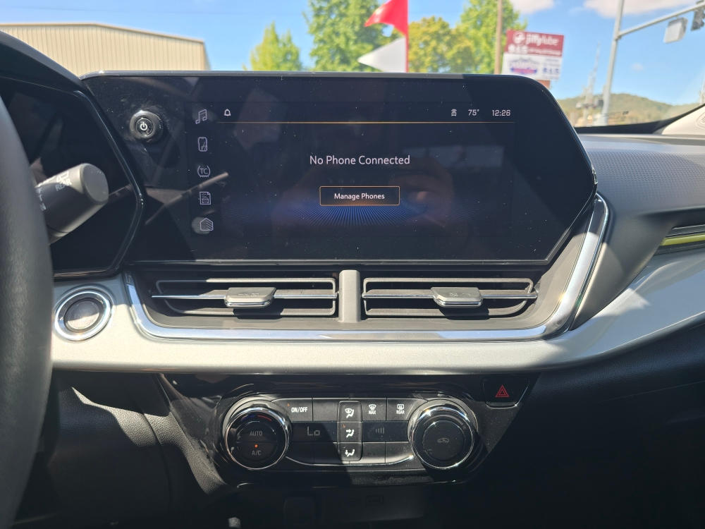 Thumbnail: 2025 Chevrolet Trax - 12