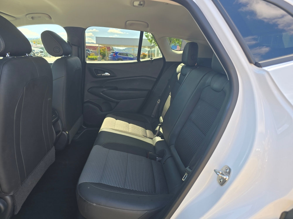 Thumbnail: 2025 Chevrolet Trax - 10