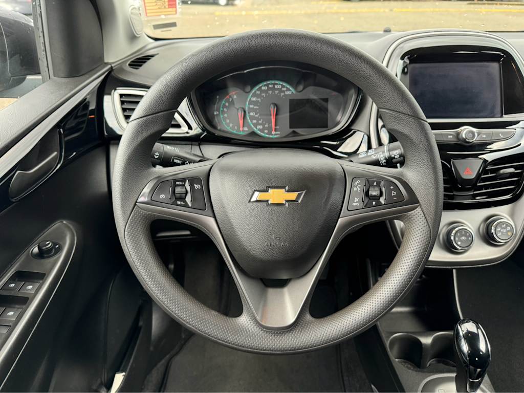 2021 Chevrolet Spark LT 8