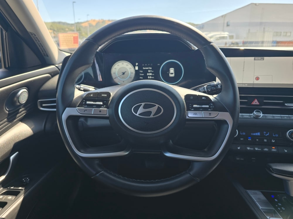 Thumbnail: 2024 Hyundai Elantra - 8