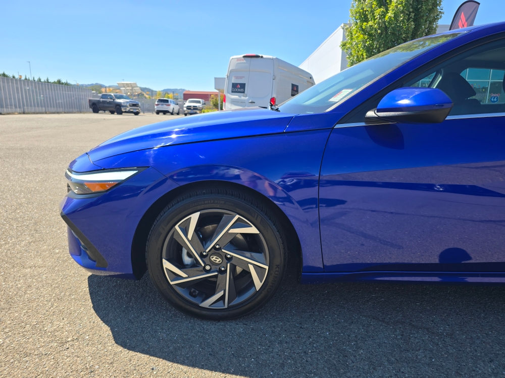 Thumbnail: 2024 Hyundai Elantra - 7