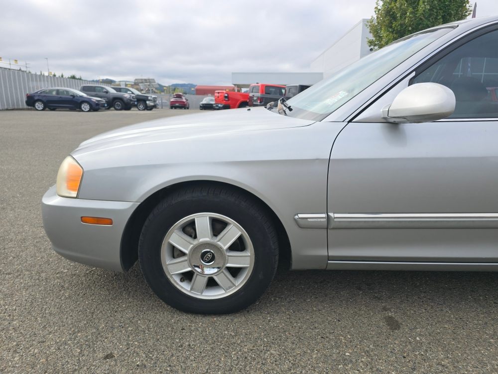 Thumbnail: 2004 Kia Optima - 20