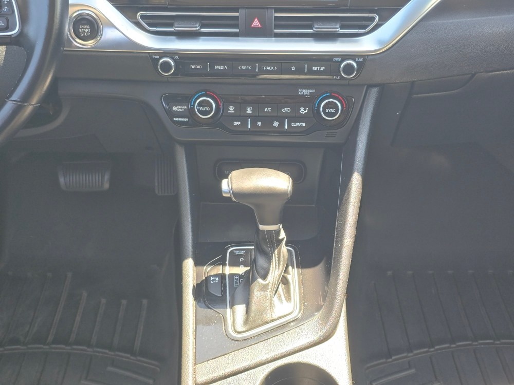 Thumbnail: 2022 Kia Niro - 14