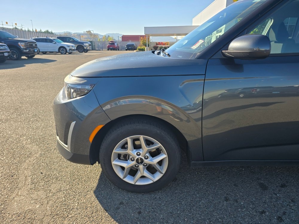Thumbnail: 2023 Kia Soul - 20